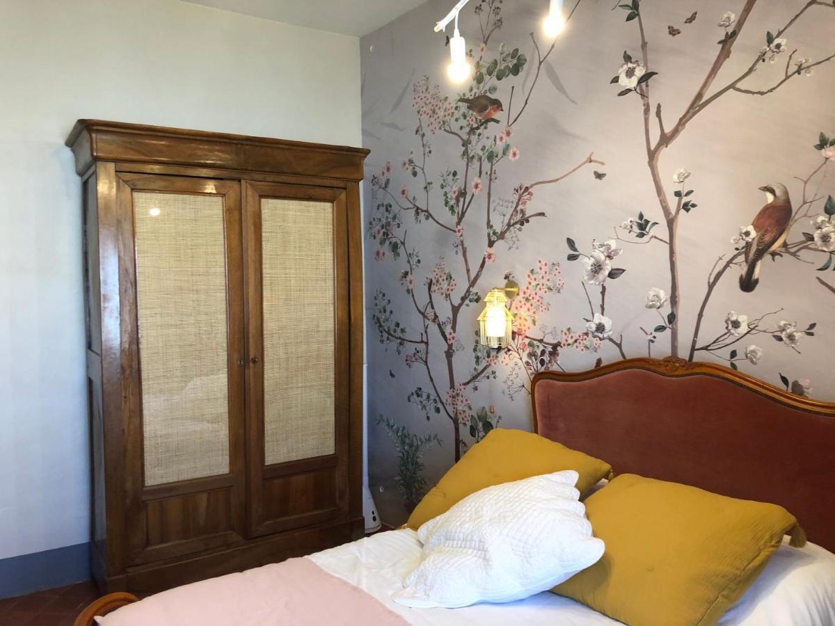 L'Oiseau Bleu Rollier Bed and Breakfast Roubia Εξωτερικό φωτογραφία