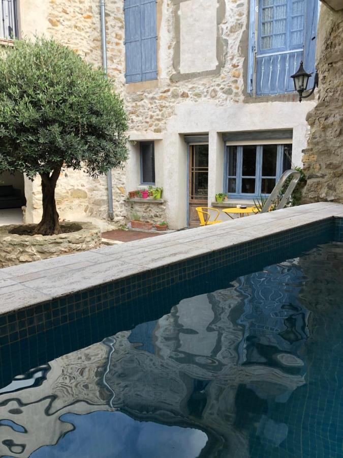 L'Oiseau Bleu Rollier Bed and Breakfast Roubia Εξωτερικό φωτογραφία
