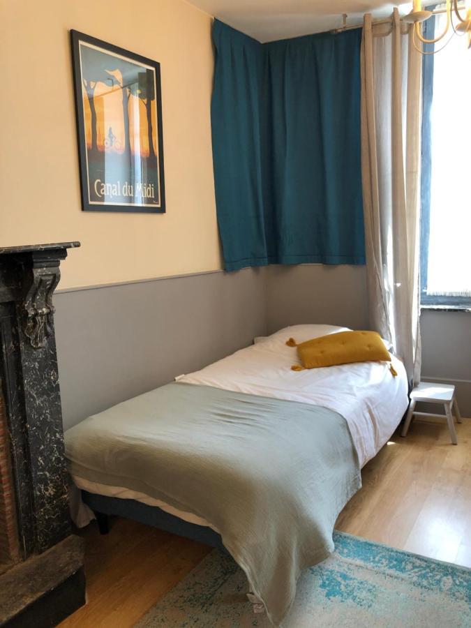 L'Oiseau Bleu Rollier Bed and Breakfast Roubia Εξωτερικό φωτογραφία