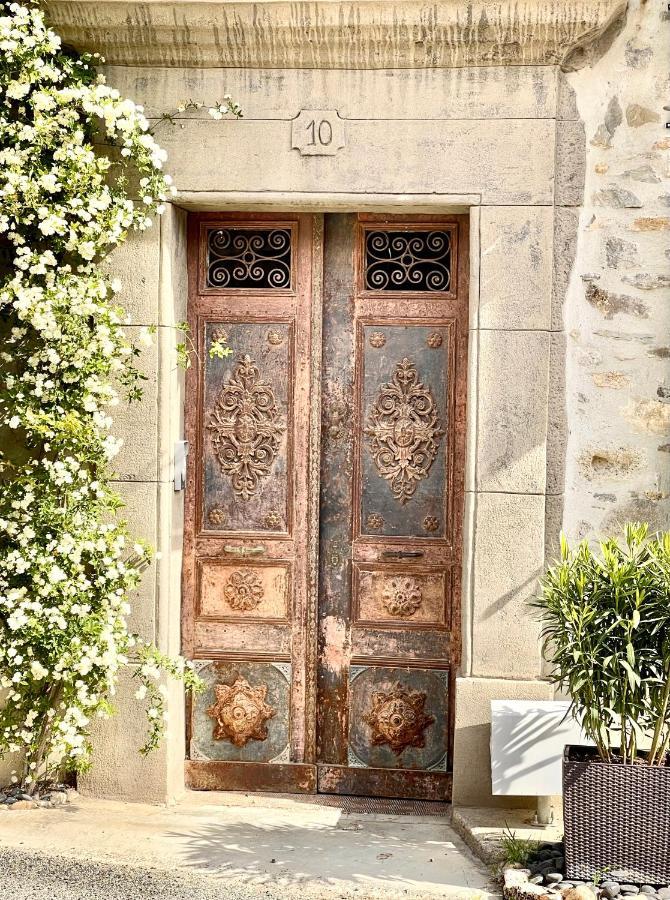 L'Oiseau Bleu Rollier Bed and Breakfast Roubia Εξωτερικό φωτογραφία