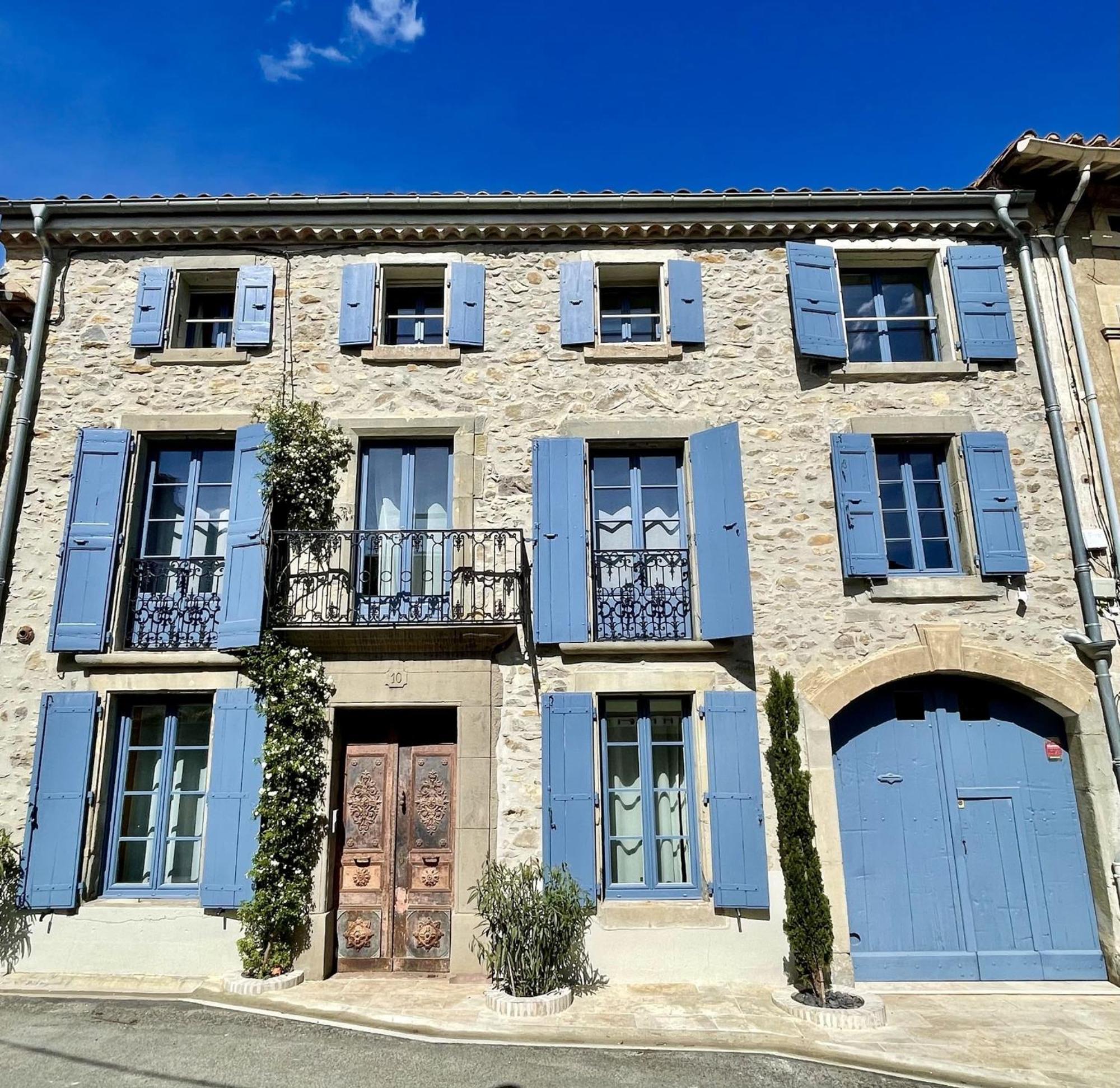 L'Oiseau Bleu Rollier Bed and Breakfast Roubia Εξωτερικό φωτογραφία